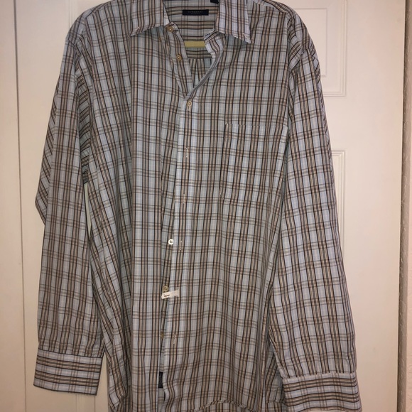 Burberry-men’s dress shirt-Large - Picture 2 of 7